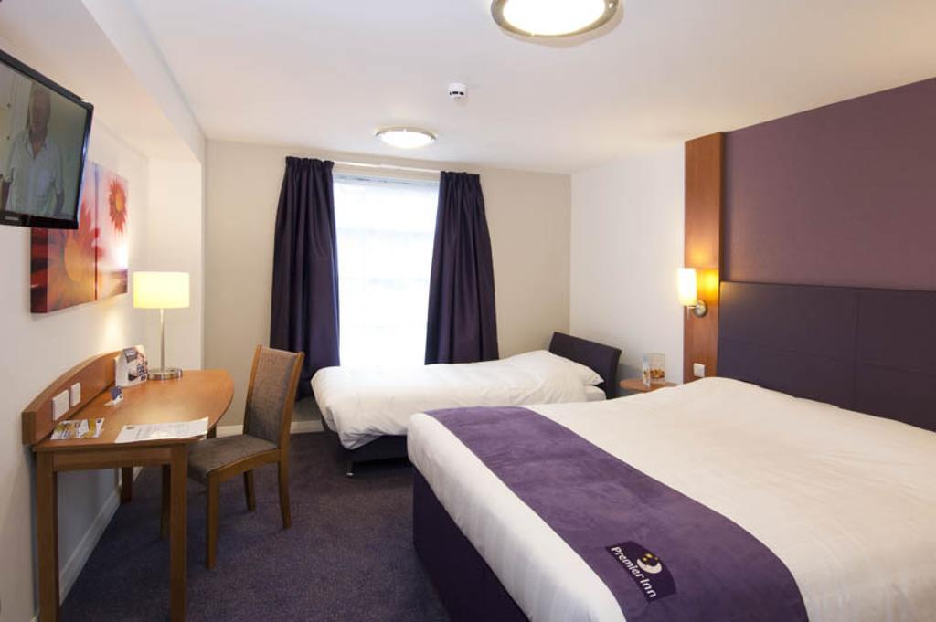Premier Inn Swindon Central Kamer foto